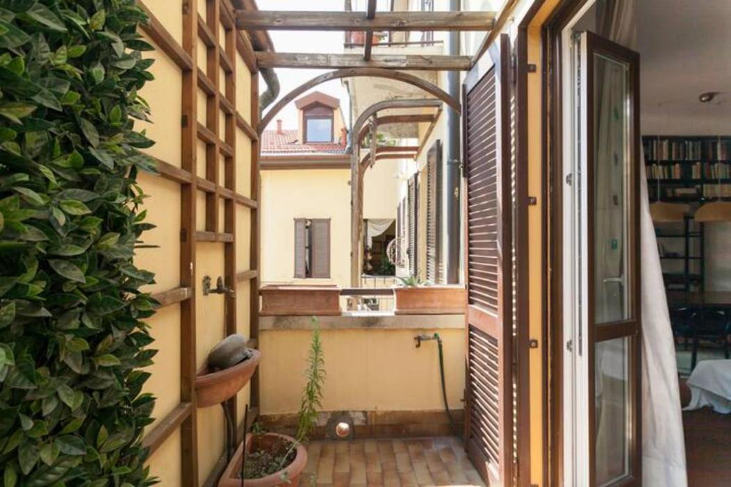 Porta Ticinese Cozy Apartment Con Balcone Milánó Kültér fotó